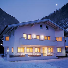 oe336haus.jpg oe336haus.jpg