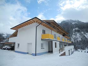 sh200_unterkunft_2011.jpg - active sports reisen