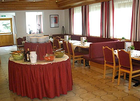 Speisesaal im Sportclub Traube