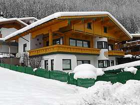 appartementhaus_zillertal_winter_01.jpg - active sports reisen