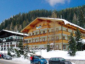 Skiurlaub: Sportclub Dechanthofalm