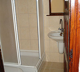 Bad im Sporthotel Xanthos