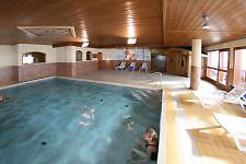 Hallenbad Chalet des Neiges