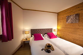 Les Chalets Du Soleil Contemporains - Schlafzimmer Beispiel