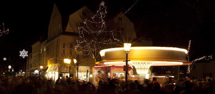 mit dem Kanu zum Nikolausmarkt