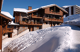 Montagnettes Residenz - Chalets de la Mouria