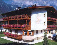 Pension in guter Lage in Huben