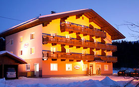 Sportclub mit 4 Sterne Standard