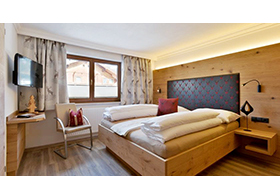 Alpinschl�ssl in Mayrhofen: Schlafzimmer Beispiel