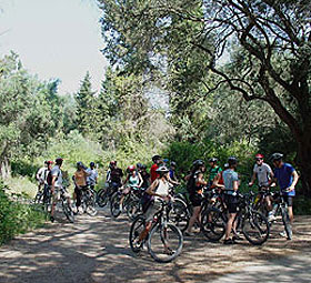 Biken auf Korfu mit netten Leuten
