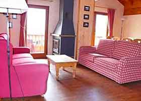 Wohnraum im Appartement Village Montana