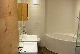 renoviertes Bad im Hotel Kirchlerhof